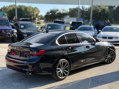 2019 BMW 330 330i