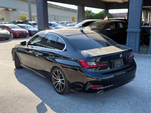 2019 BMW 330 330i