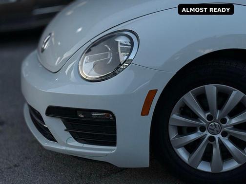 2019 Volkswagen Beetle 2.0T S