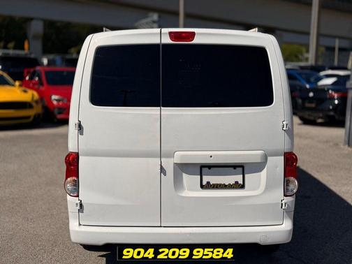 Fresh Powder 2014 Nissan NV200 SV