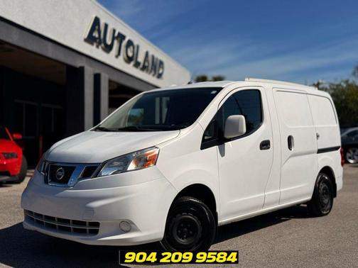 Fresh Powder 2014 Nissan NV200 SV