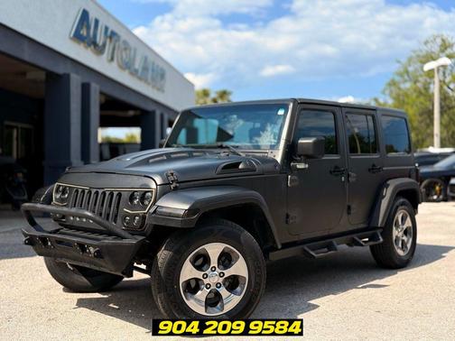 Rhino Clearcoat 2017 Jeep Wrangler Unlimited Sahara