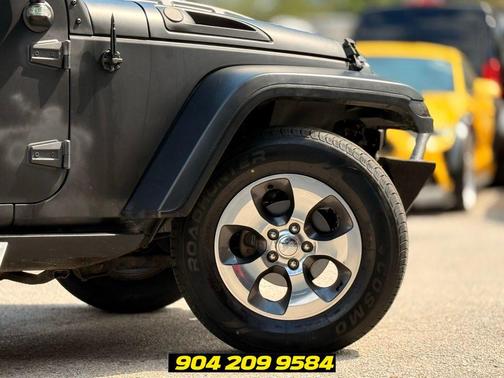 Rhino Clearcoat 2017 Jeep Wrangler Unlimited Sahara