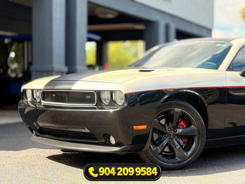 Black 2013 Dodge Challenger R/T
