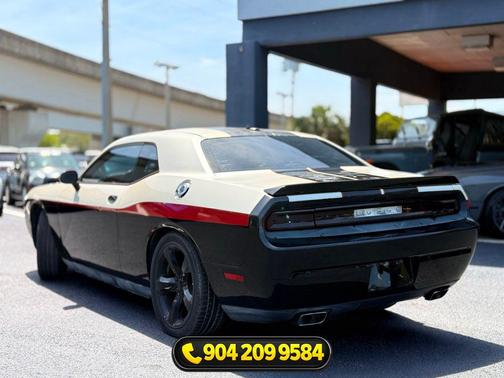 Black 2013 Dodge Challenger R/T