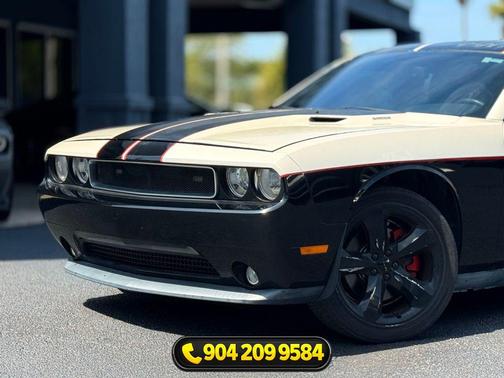 Black 2013 Dodge Challenger R/T