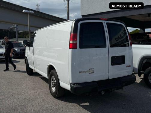 2015 GMC Savana 2500 Work Van