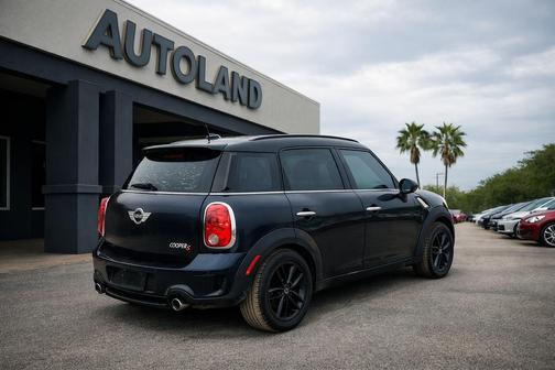 2012 MINI Cooper S Countryman Base