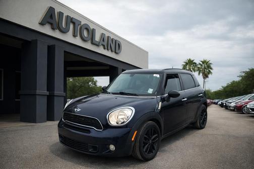 2012 MINI Cooper S Countryman Base