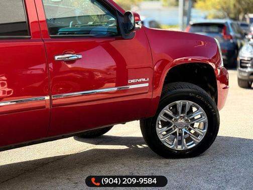 2013 GMC Yukon Denali