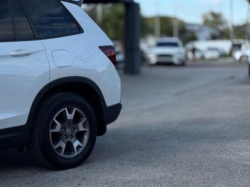 2022 Honda Passport AWD TrailSport