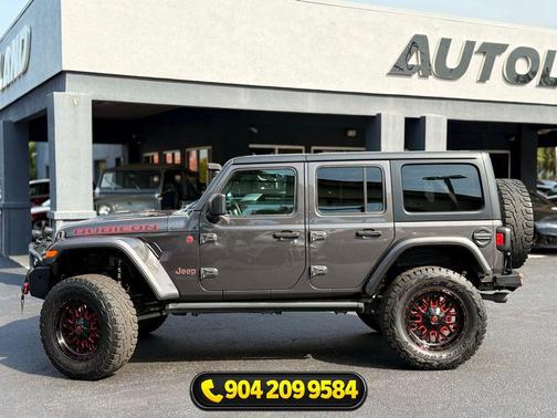 Granite Crystal Metallic Clearcoat 2020 Jeep Wrangler Unlimited Rubicon