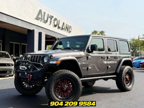 Granite Crystal Metallic Clearcoat 2020 Jeep Wrangler Unlimited Rubicon