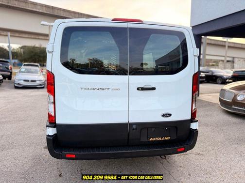 Oxford White 2019 Ford Transit-250 Base