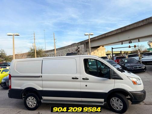 Oxford White 2019 Ford Transit-250 Base