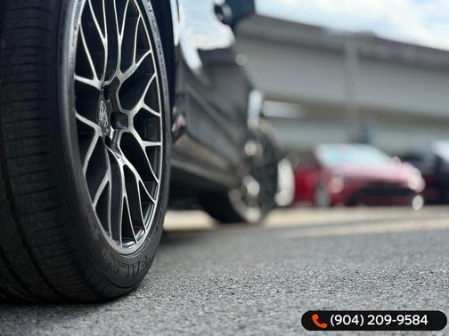 2018 Porsche Macan Base