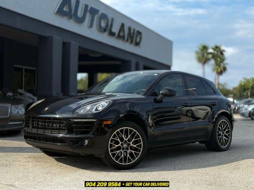 F 2018 Porsche Macan Macan