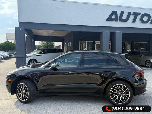 2018 Porsche Macan Base