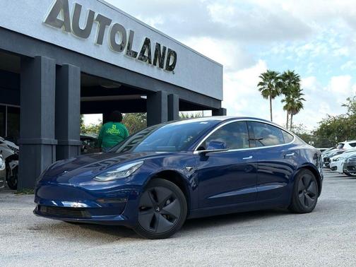 2020 Tesla Model 3 Long Range