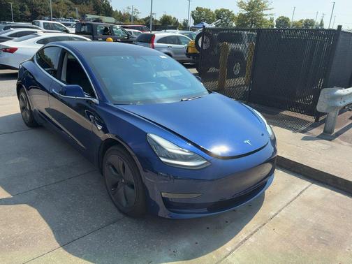 2020 Tesla Model 3 Long Range