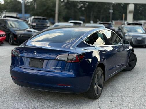2020 Tesla Model 3 Long Range