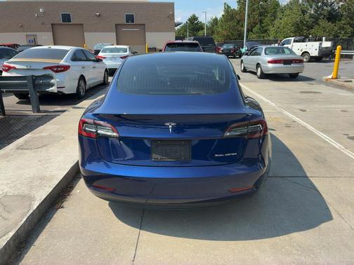 2020 Tesla Model 3 Long Range