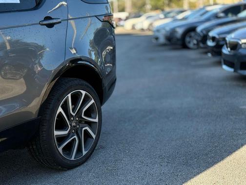 2018 Land Rover Discovery HSE LUXURY