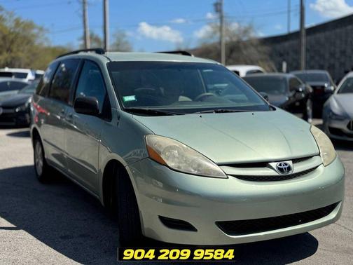 Silver Pine Mica 2007 Toyota Sienna CE