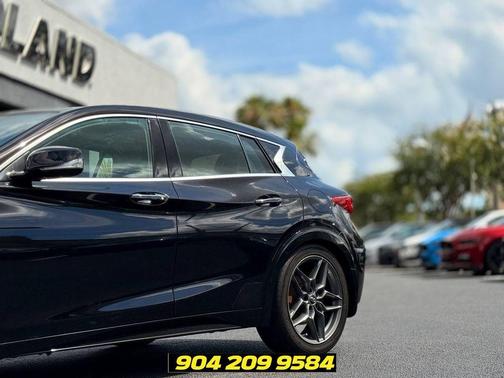 Malbec Black 2017 INFINITI QX30 Sport