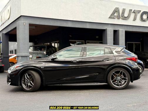 Malbec Black 2017 INFINITI QX30 Sport
