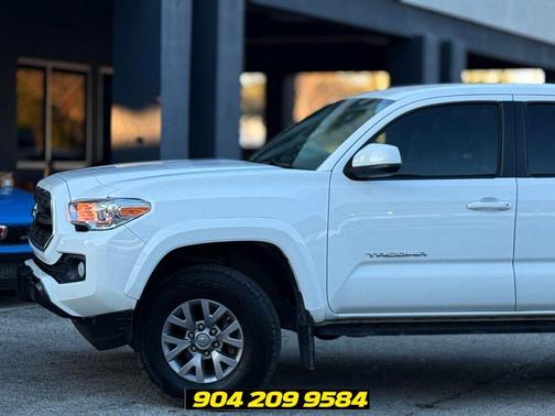 Super White 2017 Toyota Tacoma SR5