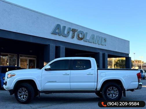 2017 Toyota Tacoma SR5