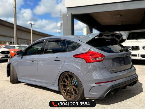 2017 Ford Focus RS Base