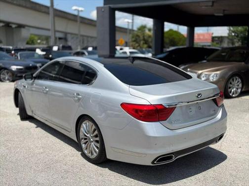 2015 Kia K900 Luxury
