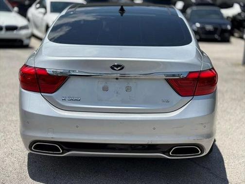 2015 Kia K900 Luxury