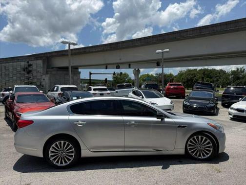 2015 Kia K900 Luxury
