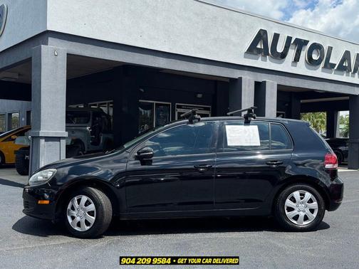 Black 2013 Volkswagen Golf 2.5L