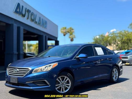 Lakeside Blue 2017 Hyundai SONATA SE