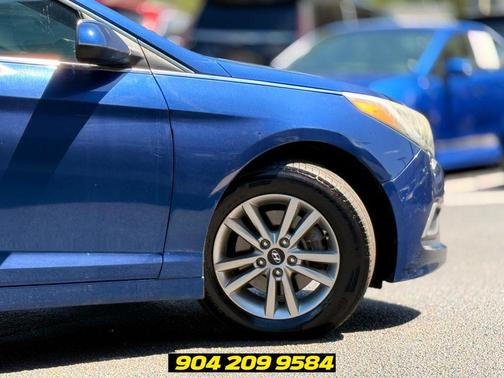 Lakeside Blue 2017 Hyundai SONATA SE