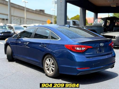 Lakeside Blue 2017 Hyundai SONATA SE