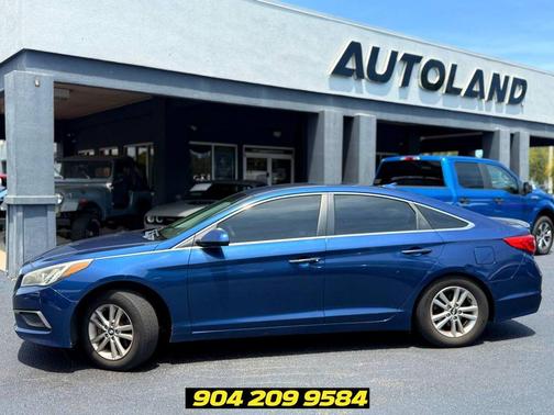 Lakeside Blue 2017 Hyundai SONATA SE