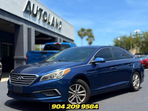 Lakeside Blue 2017 Hyundai SONATA SE