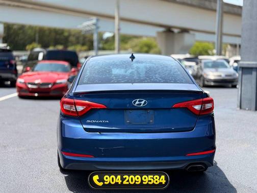 Lakeside Blue 2017 Hyundai SONATA SE