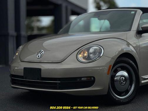 Moonrock Silver Metallic 2013 Volkswagen Beetle 2.5L