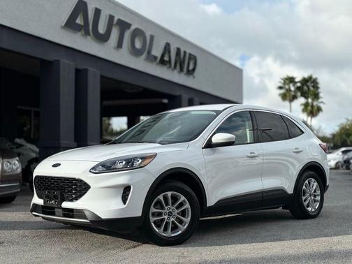 2021 Ford Escape SE