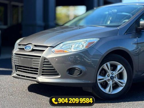 Sterling Gray Metallic 2014 Ford Focus SE