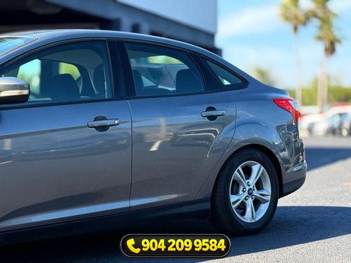 Sterling Gray Metallic 2014 Ford Focus SE