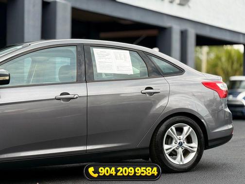 Sterling Gray Metallic 2014 Ford Focus SE