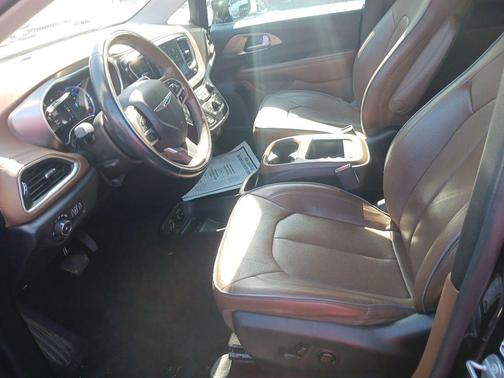 2018 Chrysler Pacifica Hybrid Limited