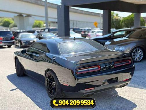 Pitch Black Clearcoat 2023 Dodge Challenger SRT Hellcat